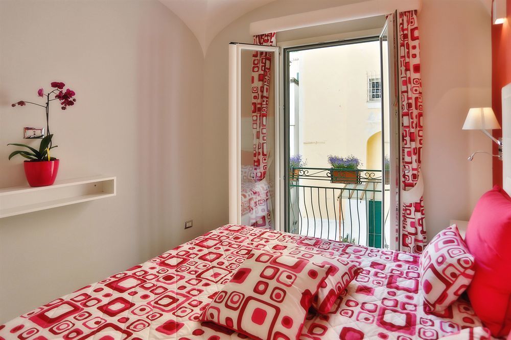 Amalfi Apartments Design Centro Storico Exterior photo